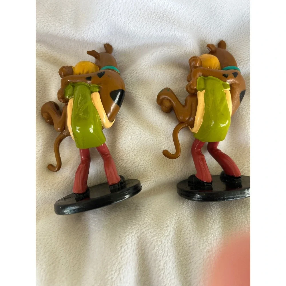 Scooby-Doo and Shaggy PVC Figurine Set 2 Piece Hanna-Barbera Collectible Figures